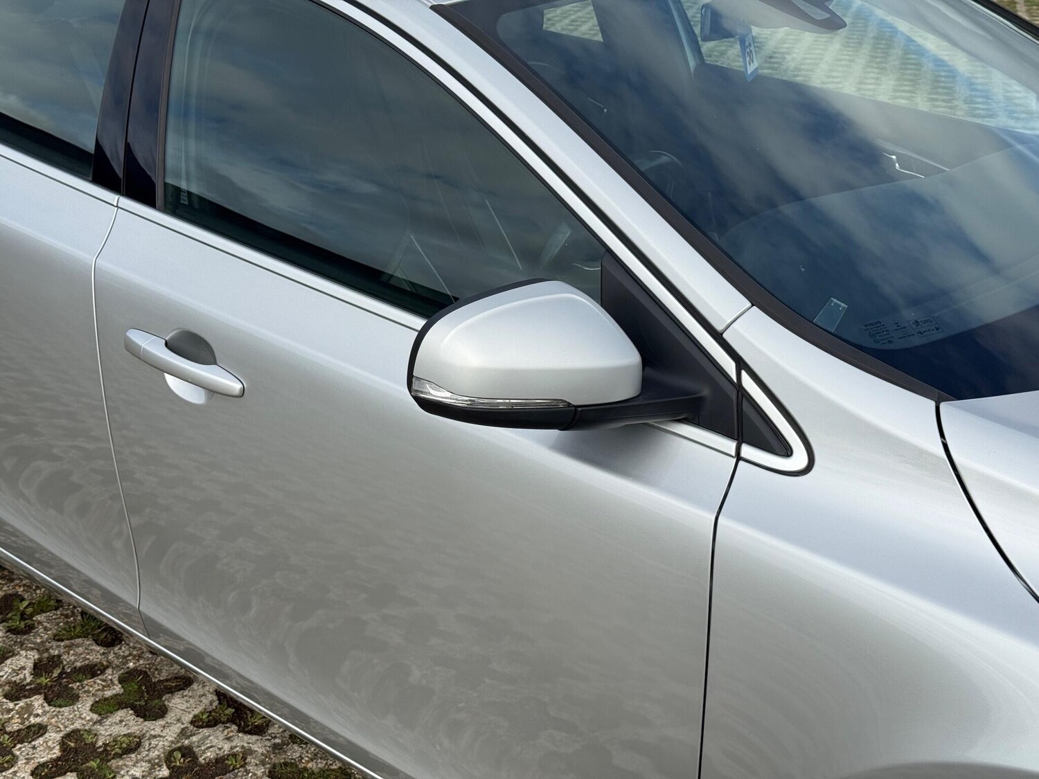 Used Volvo V40 2018 for sale - 76031973: Photo 46