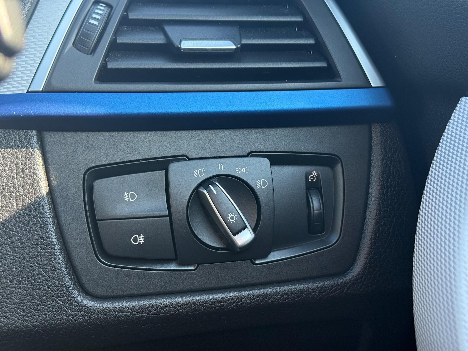 Used BMW 3 Series 2017 for sale - 76032619: Photo 37