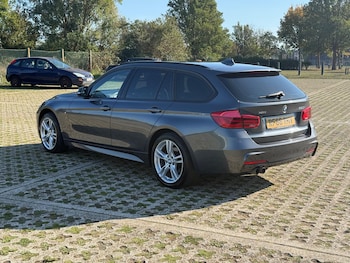 Used BMW 3 Series 2017 for sale - 76032619: Photo 3