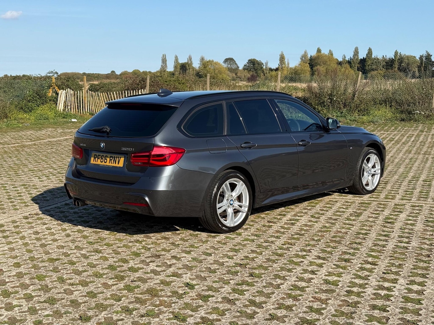 Used BMW 3 Series 2017 for sale - 76032619: Photo 6