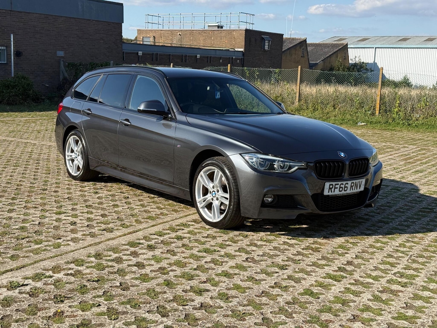 Used BMW 3 Series 2017 for sale - 76032619: Photo 8