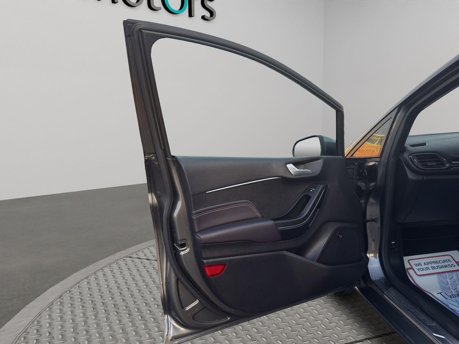 Used Ford Fiesta 2019 for sale - 77115895: Photo 43