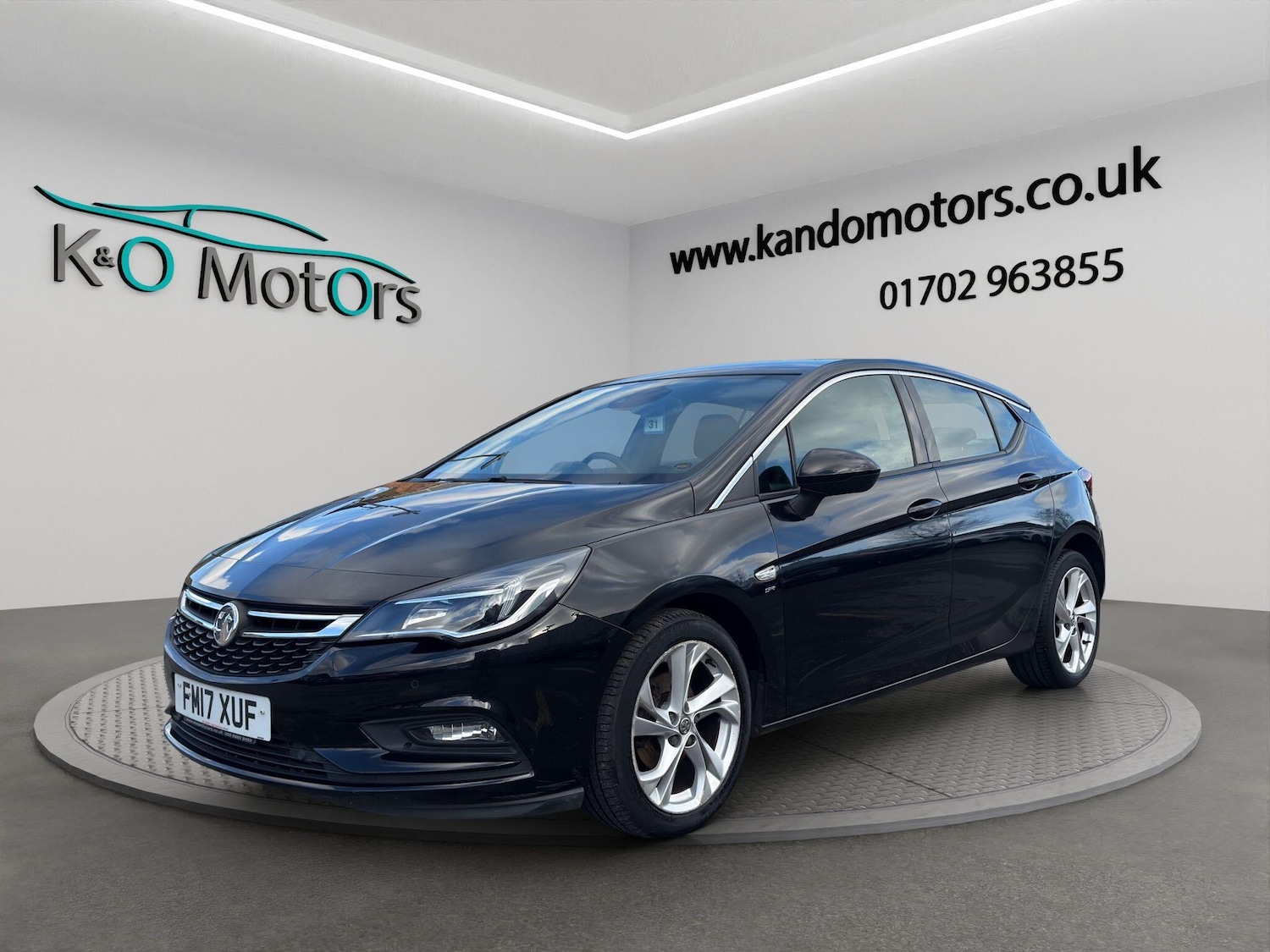 Used Vauxhall Astra 2017 for sale - 77278891: Photo 1