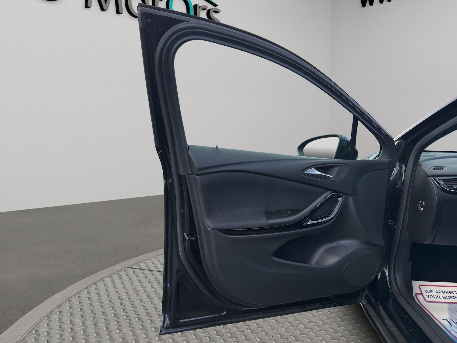 Used Vauxhall Astra 2017 for sale - 77278891: Photo 41