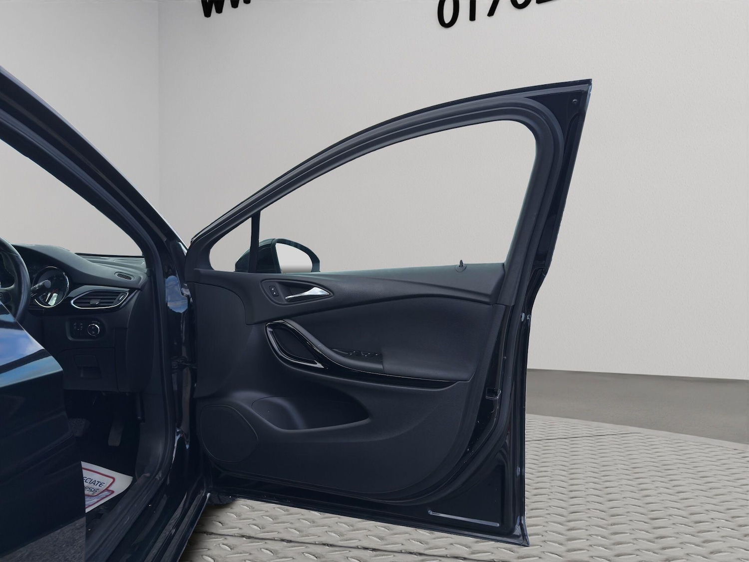 Used Vauxhall Astra 2017 for sale - 77278891: Photo 46