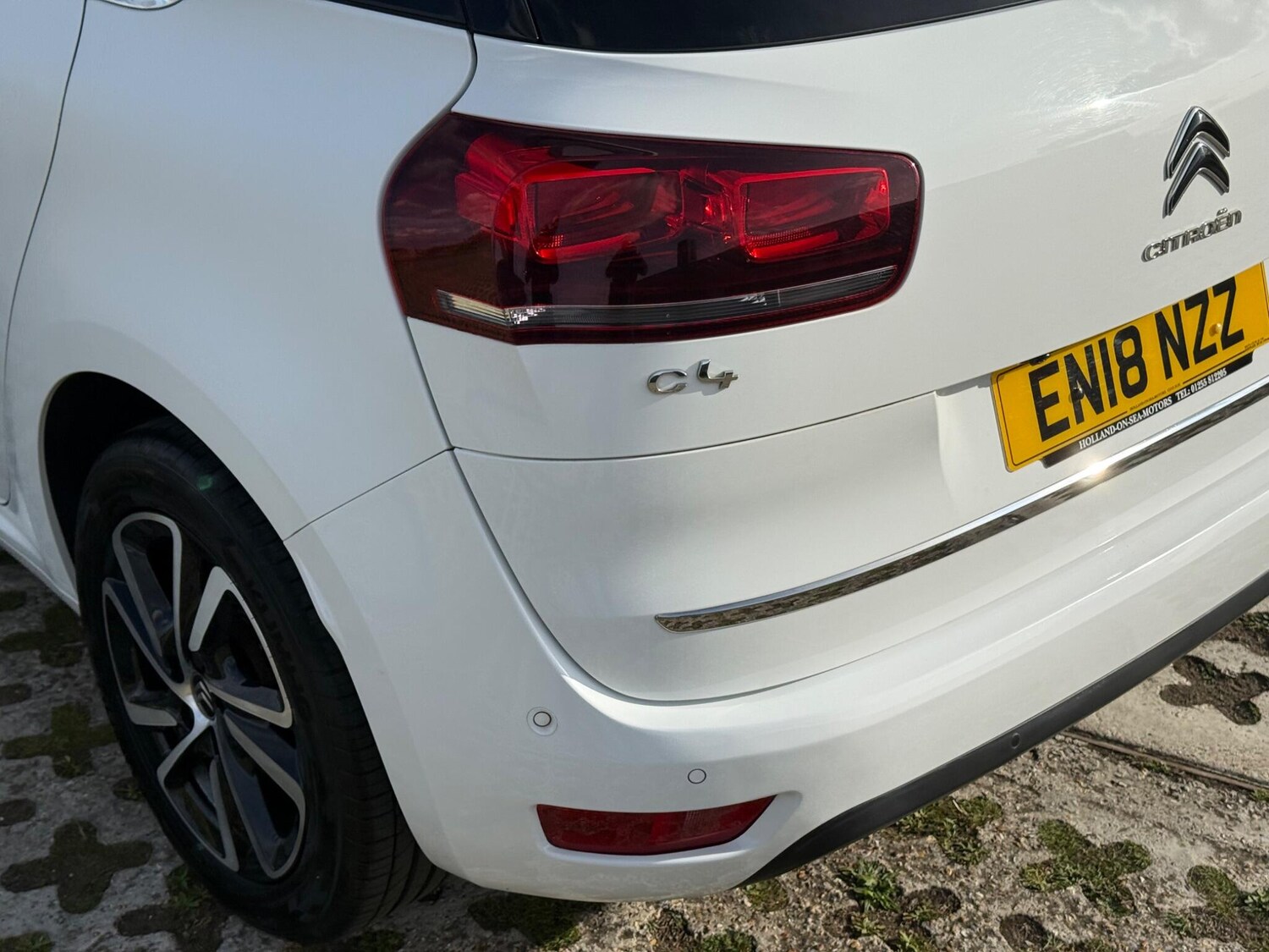 Used Citroen C4 Picasso 2018 for sale - 75915859: Photo 46