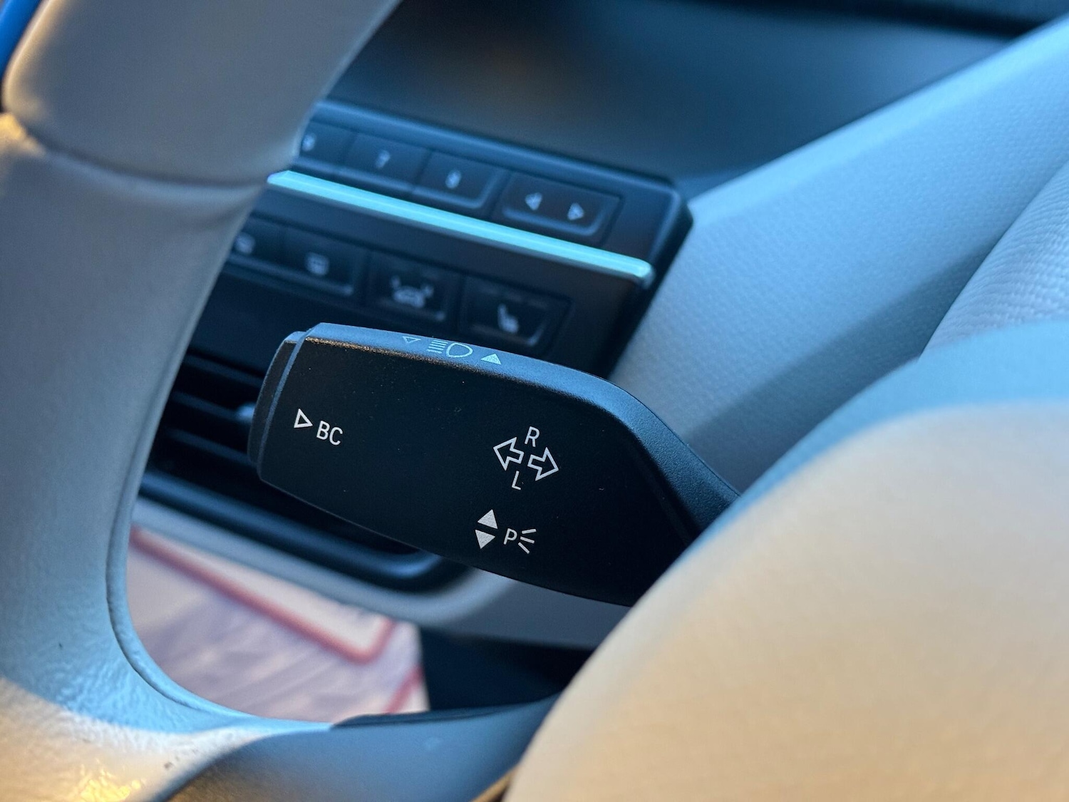 Used BMW i3 2017 for sale - 77115893: Photo 26