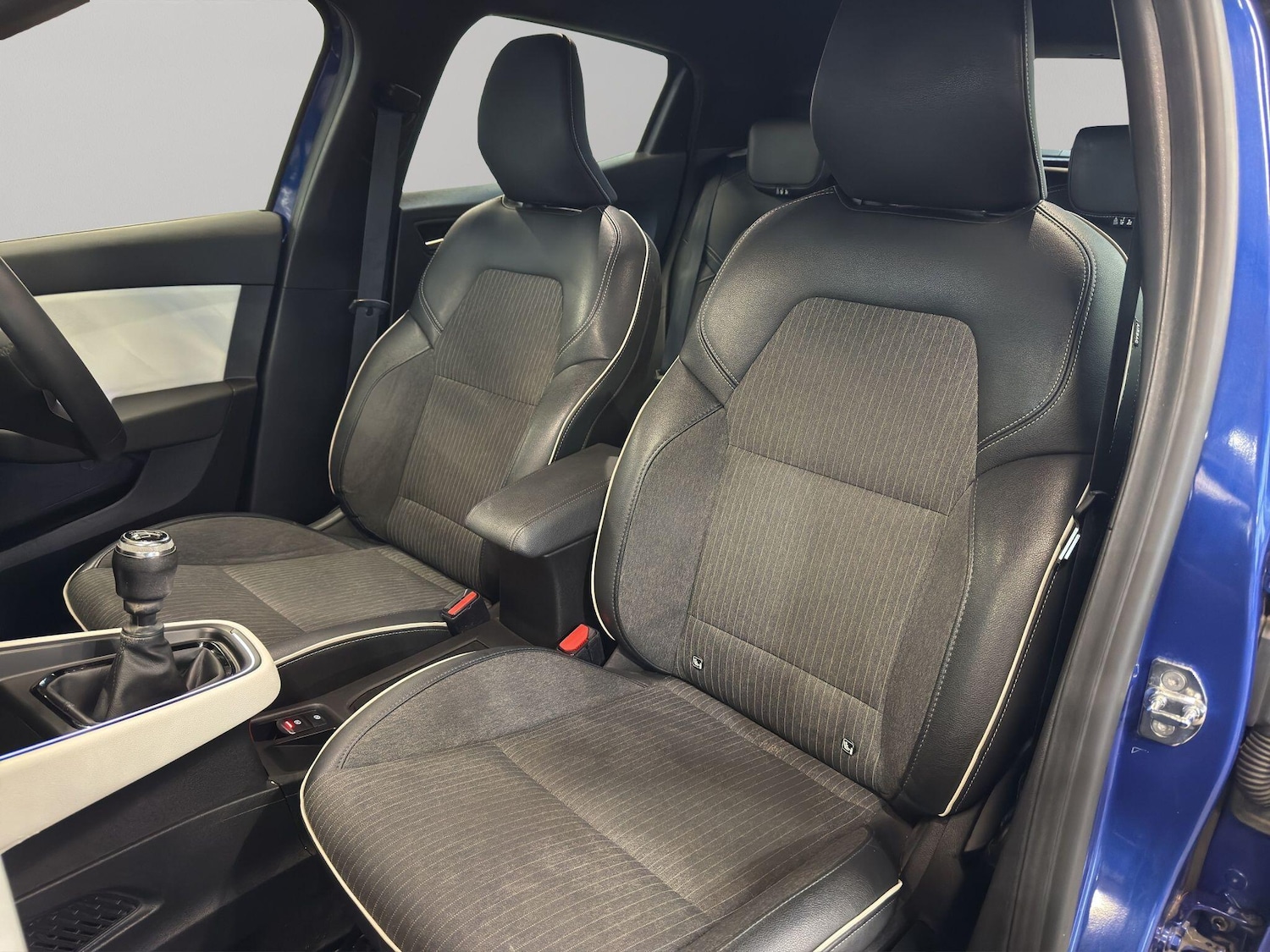 Used Renault Clio 2021 for sale - 77115897: Photo 14