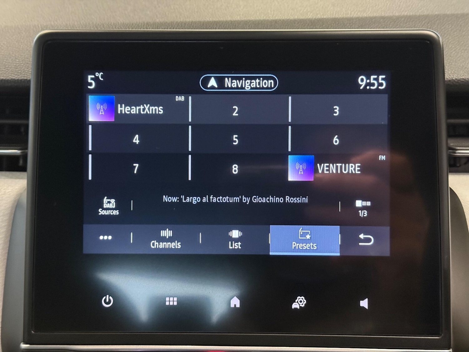 Used Renault Clio 2021 for sale - 77115897: Photo 30