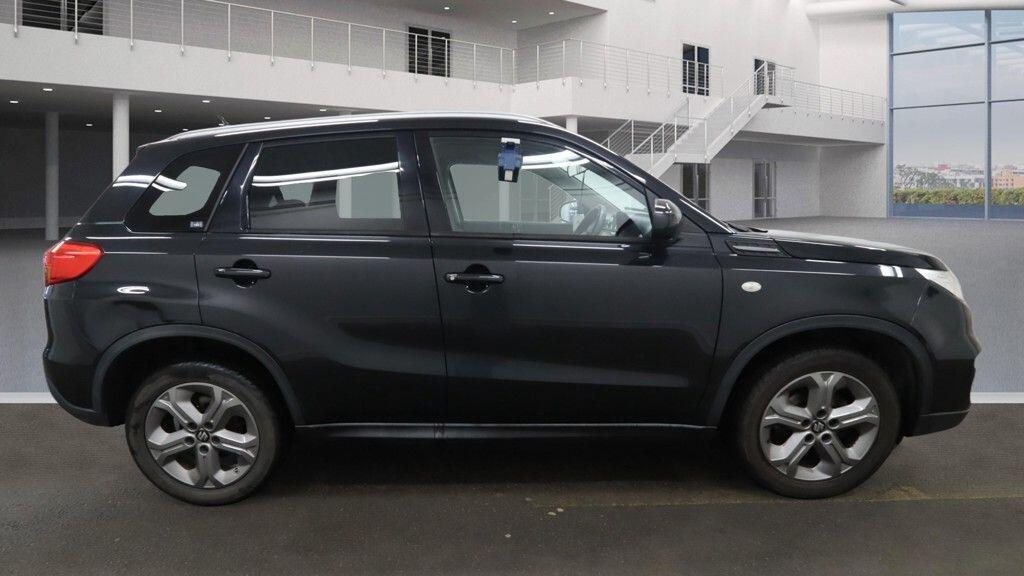 Used Suzuki Vitara 2017 for sale - 77330861: Photo 6