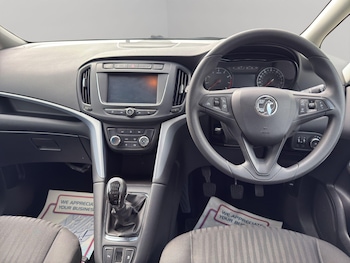 Used Vauxhall Zafira Tourer 2017 for sale - 79336673: Photo