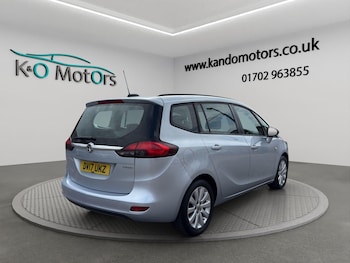 Used Vauxhall Zafira Tourer 2017 for sale - 79336673: Photo