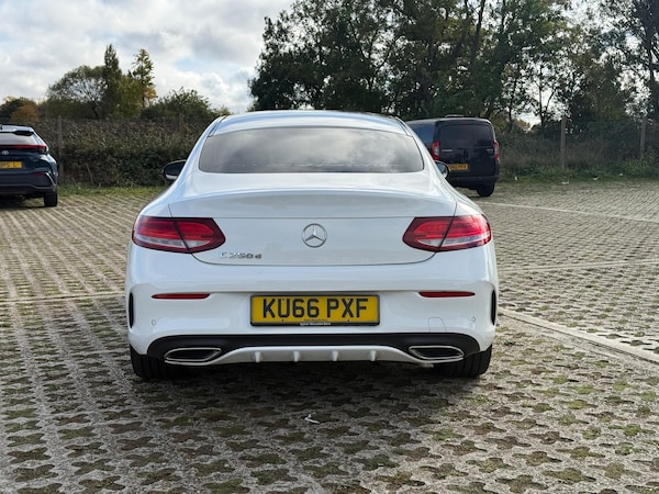 Used Mercedes-Benz C Class 2016 for sale - 76259886: Photo 4