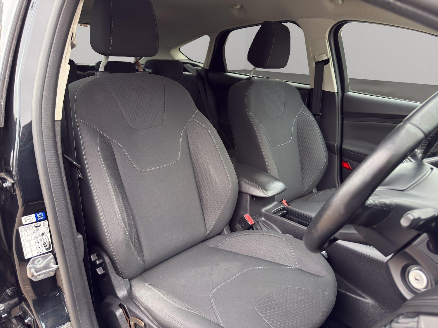 Used Ford Focus 2015 for sale - 78204755: Photo 12