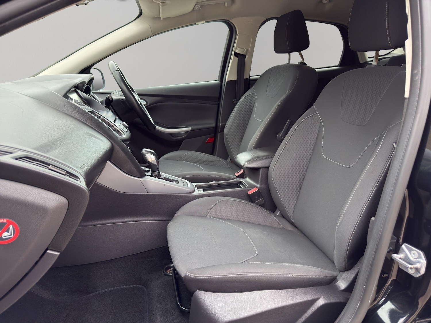 Used Ford Focus 2015 for sale - 78204755: Photo 14