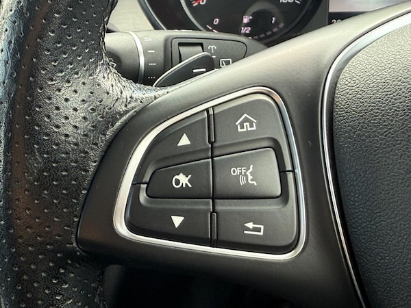 Used Mercedes-Benz C Class 2017 for sale - 75714380: Photo 28