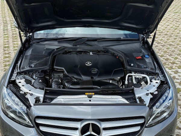Used Mercedes-Benz C Class 2017 for sale - 75714380: Photo 65