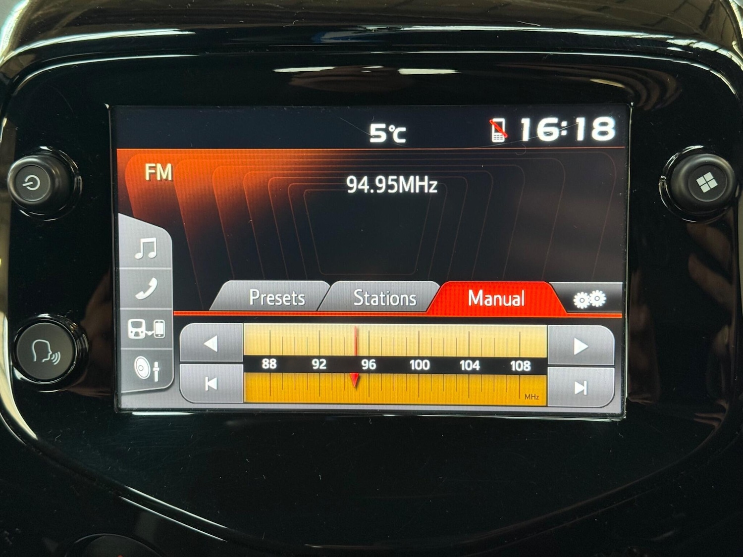 Used Toyota AYGO 2021 for sale - 77279686: Photo 32