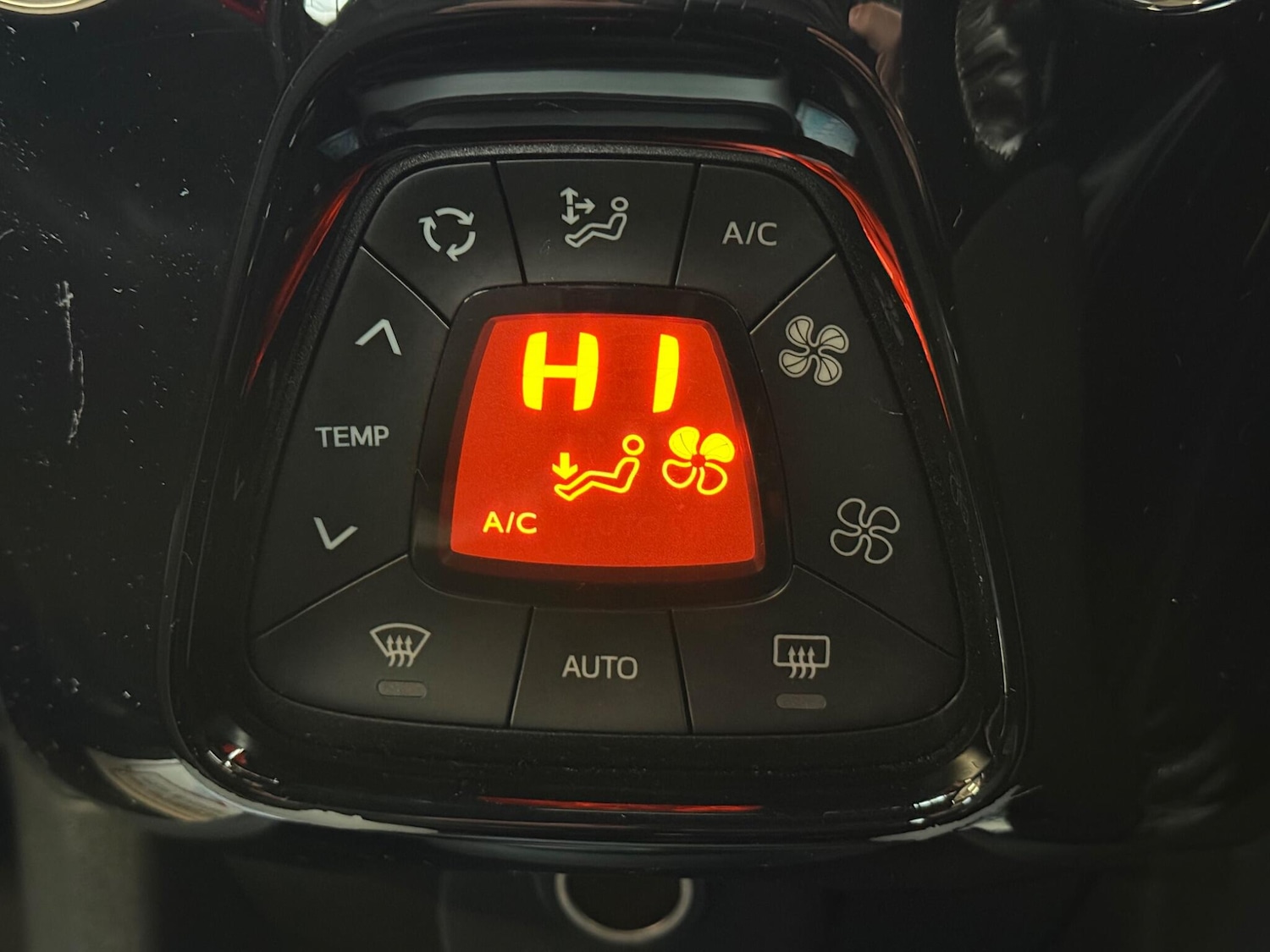 Used Toyota AYGO 2021 for sale - 77279686: Photo 35