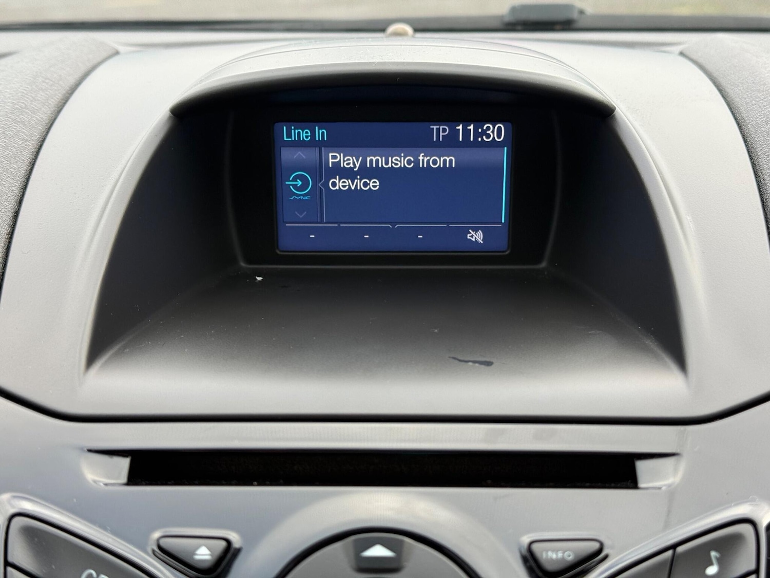 Used Ford Fiesta 2015 for sale - 77074156: Photo 29