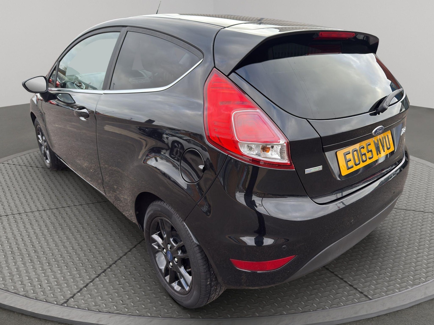 Used Ford Fiesta 2015 for sale - 77074156: Photo 42