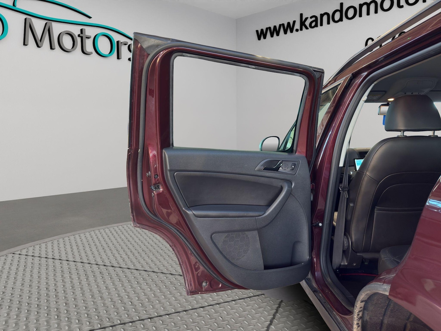 Used Skoda Yeti 2015 for sale - 77020830: Photo 44