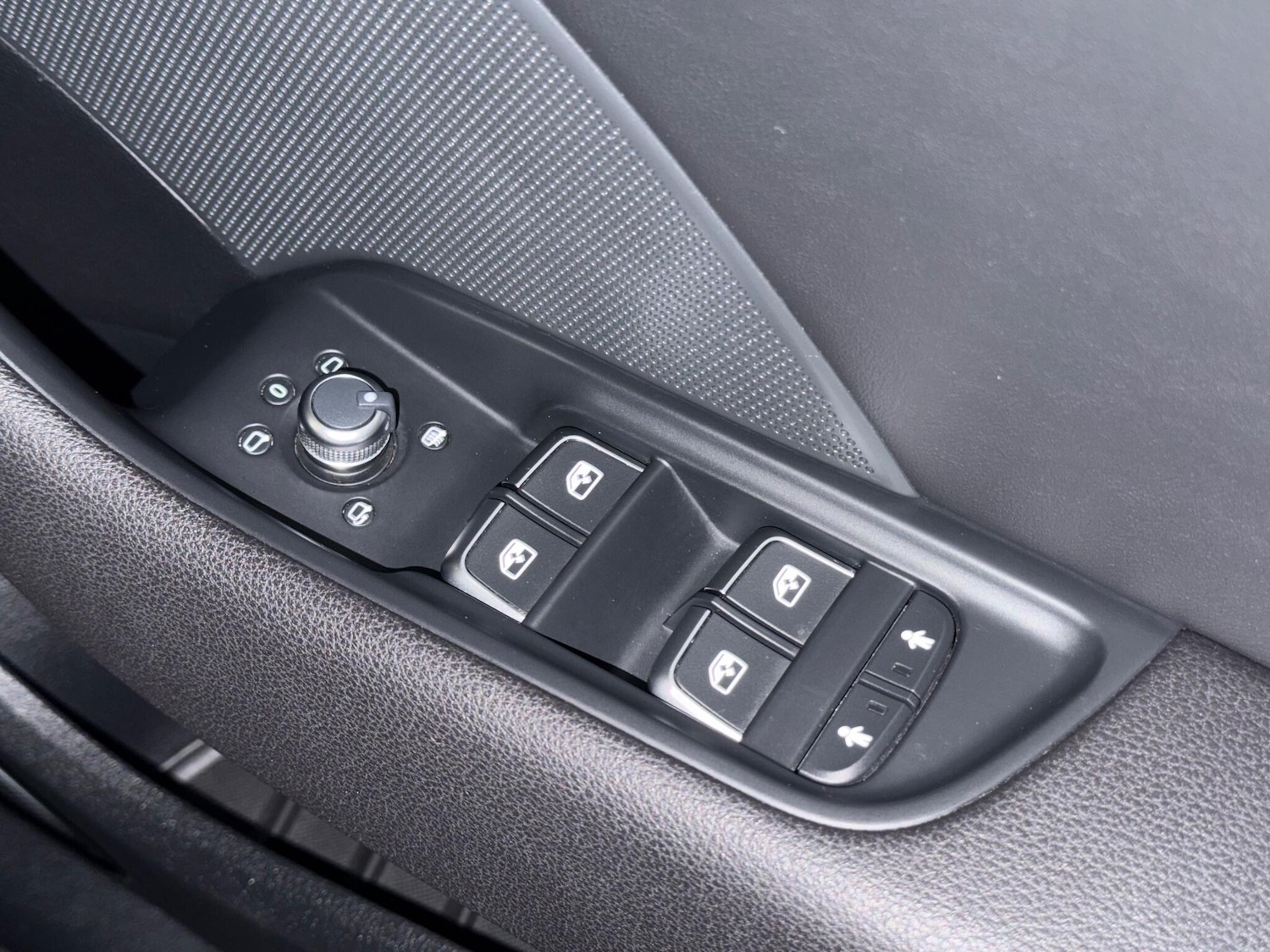 Used Audi A3 2016 for sale - 76714418: Photo 35