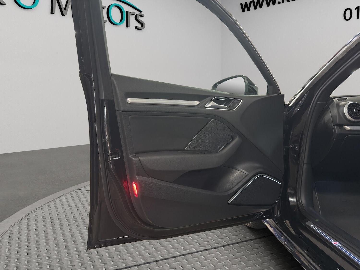 Used Audi A3 2016 for sale - 76714418: Photo 40