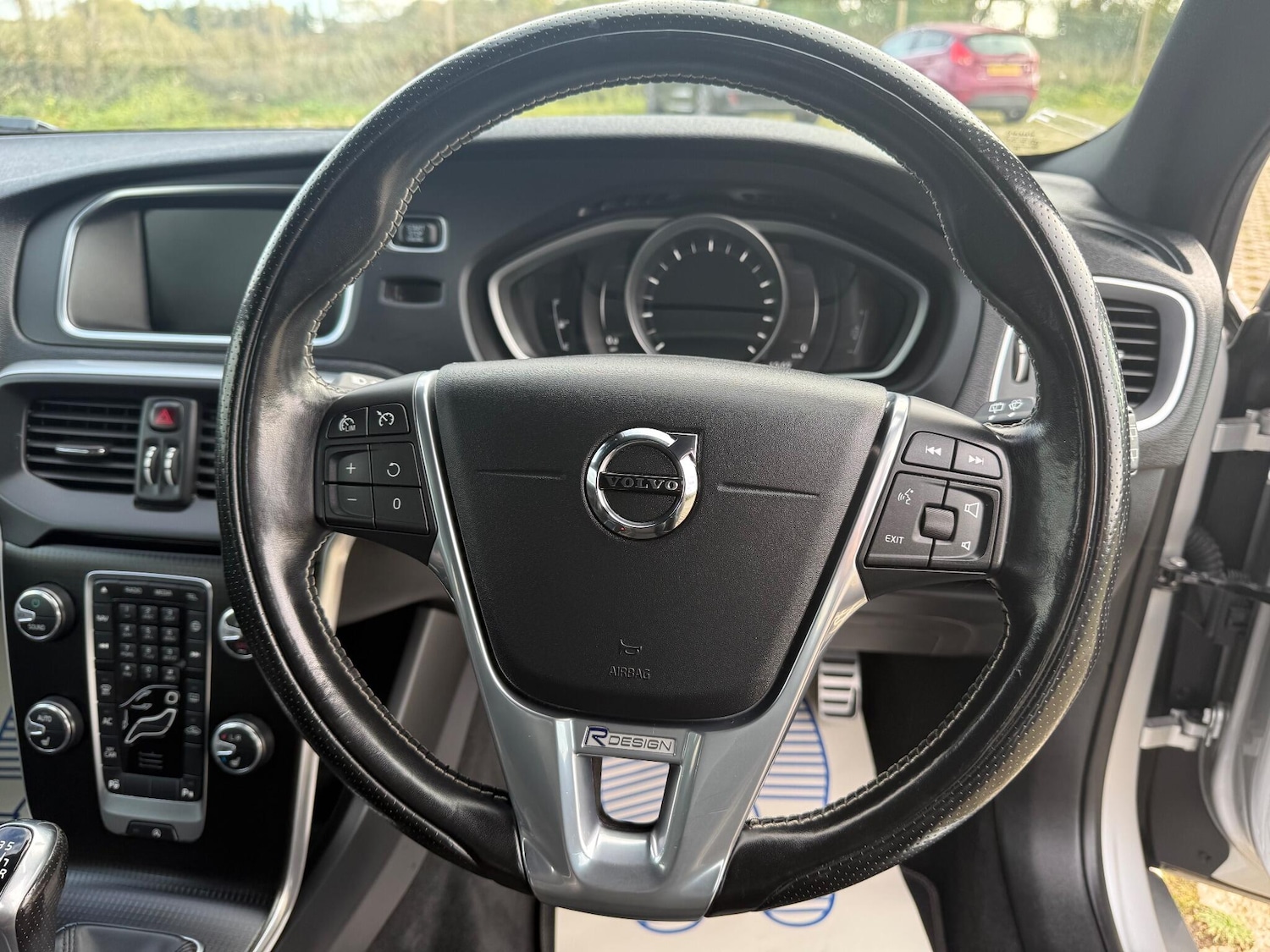 Used Volvo V40 2018 for sale - 77115912: Photo 22