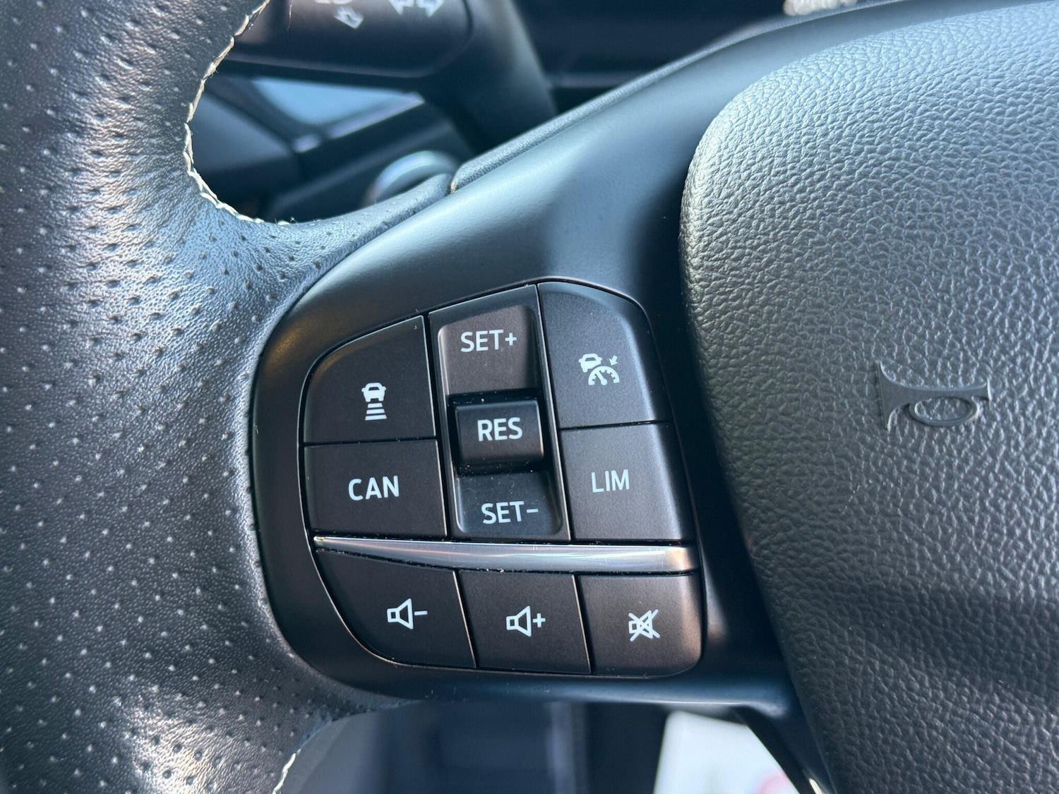 Used Ford Focus for sale - 77021250: Photo 22