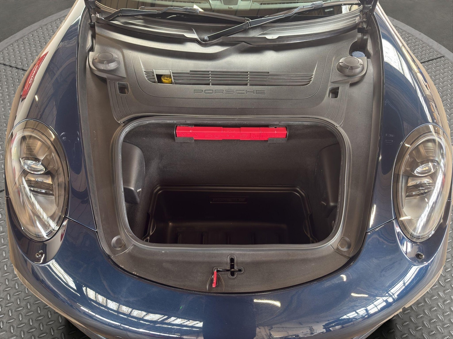 Used Porsche 911 2015 for sale - 77598586: Photo 63