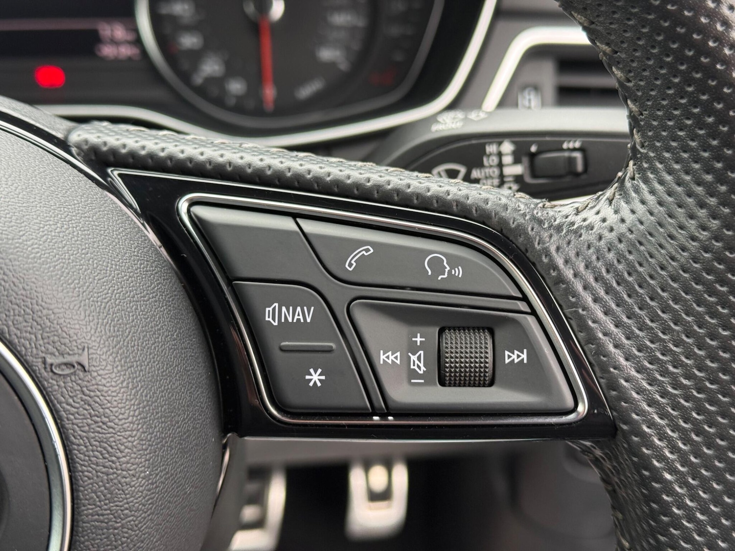 Used Audi A4 2018 for sale - 77598623: Photo 24