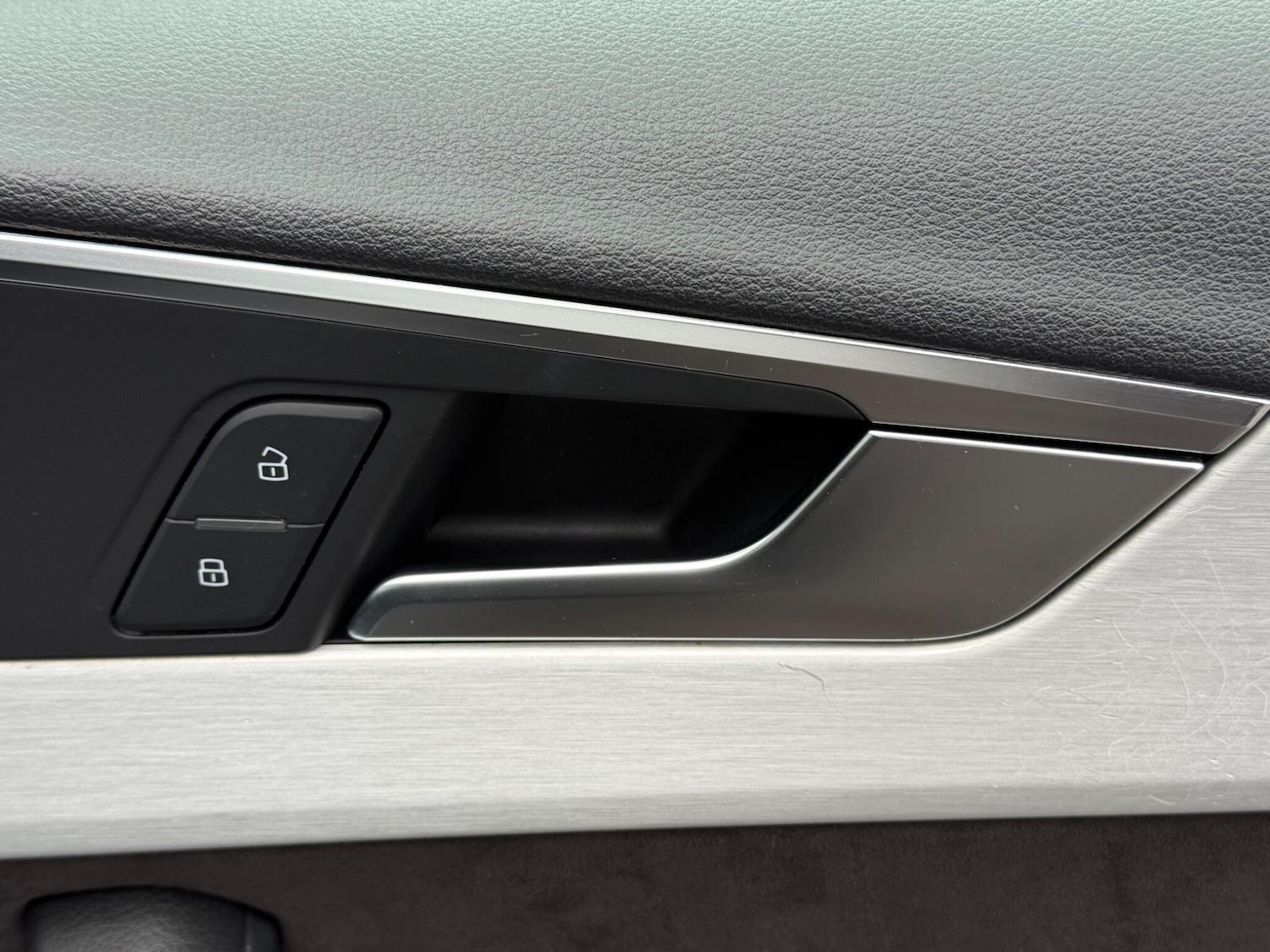 Used Audi A4 2018 for sale - 77598623: Photo 41