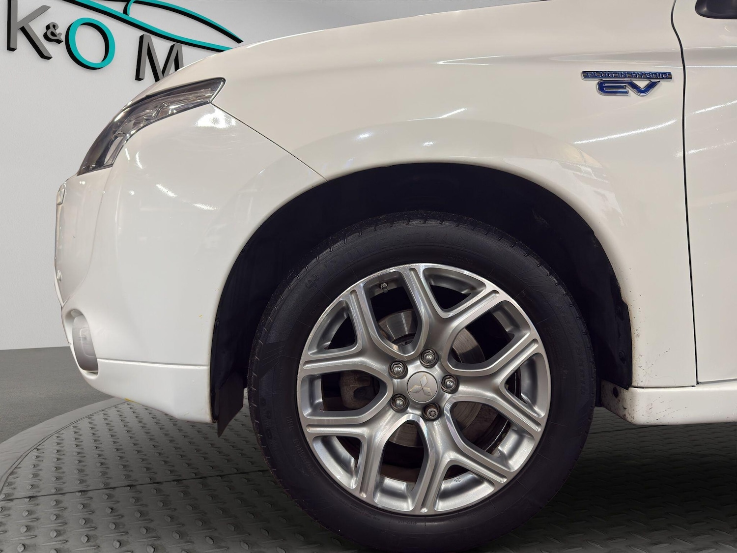 Used Mitsubishi Outlander 2015 for sale - 77021177: Photo 51