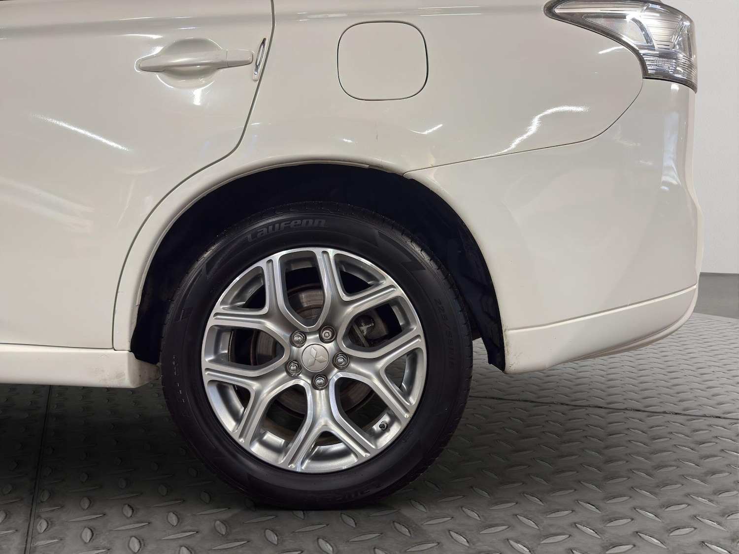 Used Mitsubishi Outlander 2015 for sale - 77021177: Photo 52