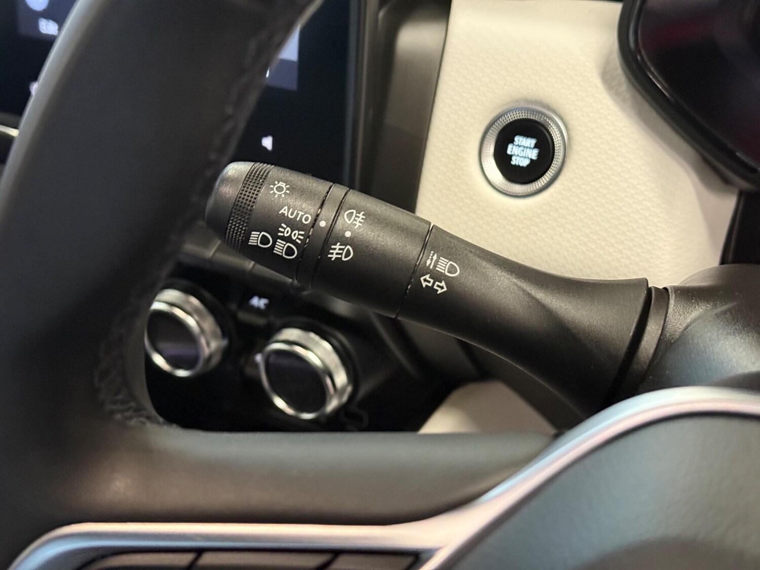 Used Renault Clio 2021 for sale - 76409082: Photo 20