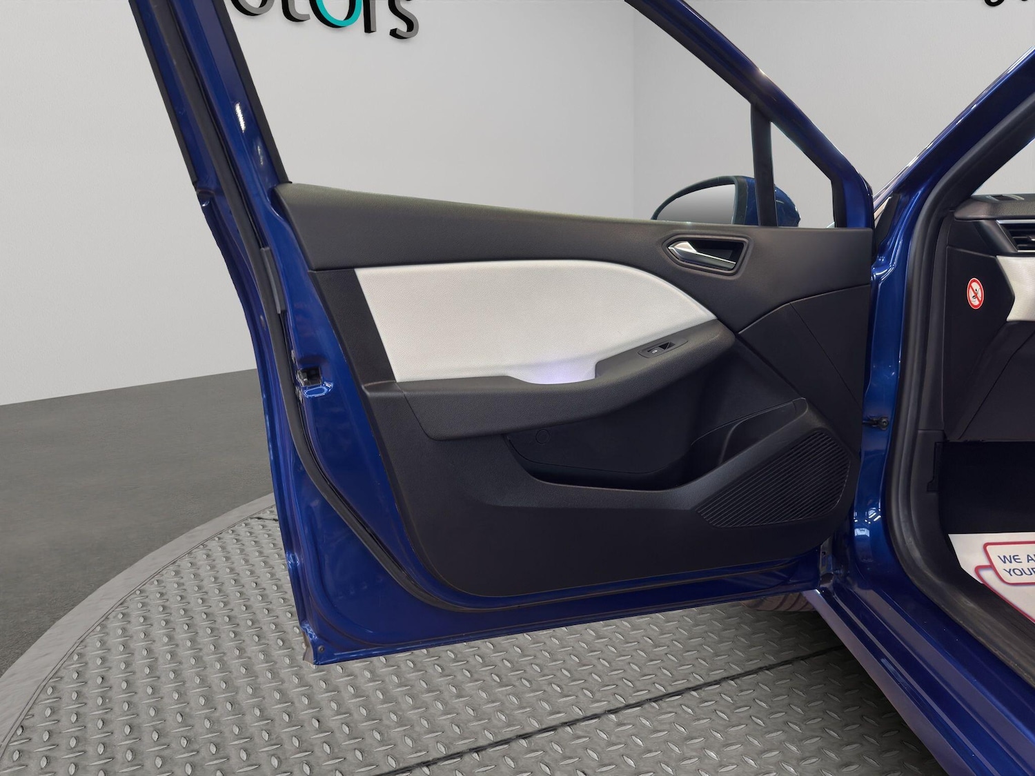 Used Renault Clio 2021 for sale - 76409082: Photo 39