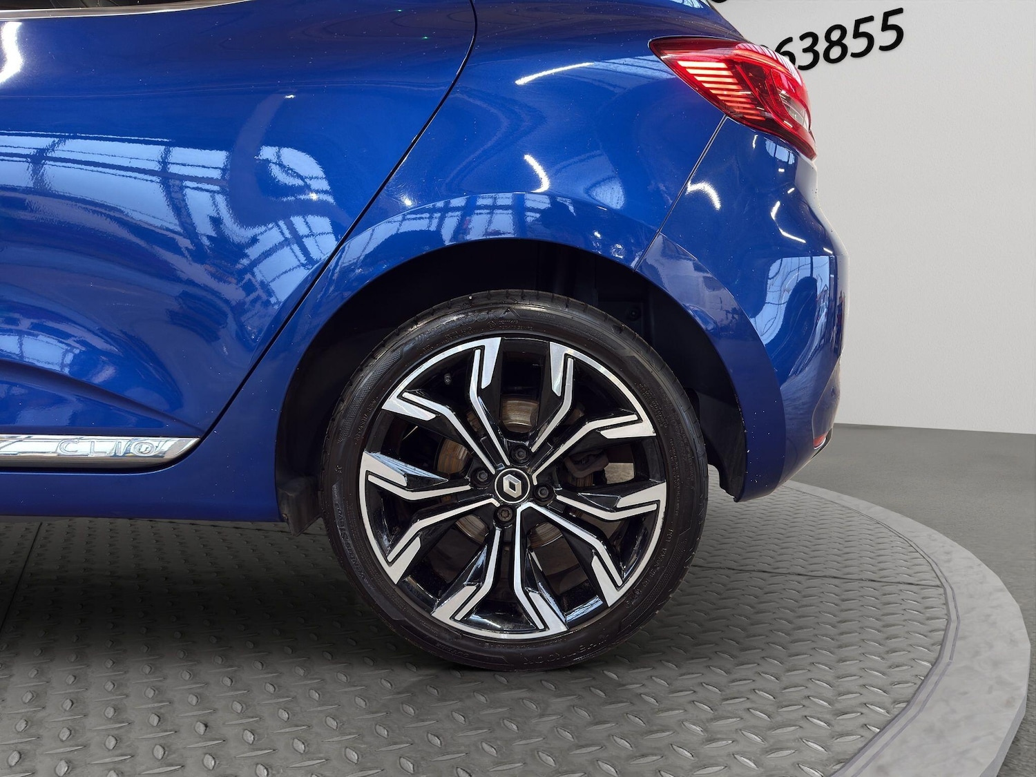 Used Renault Clio 2021 for sale - 76409082: Photo 51