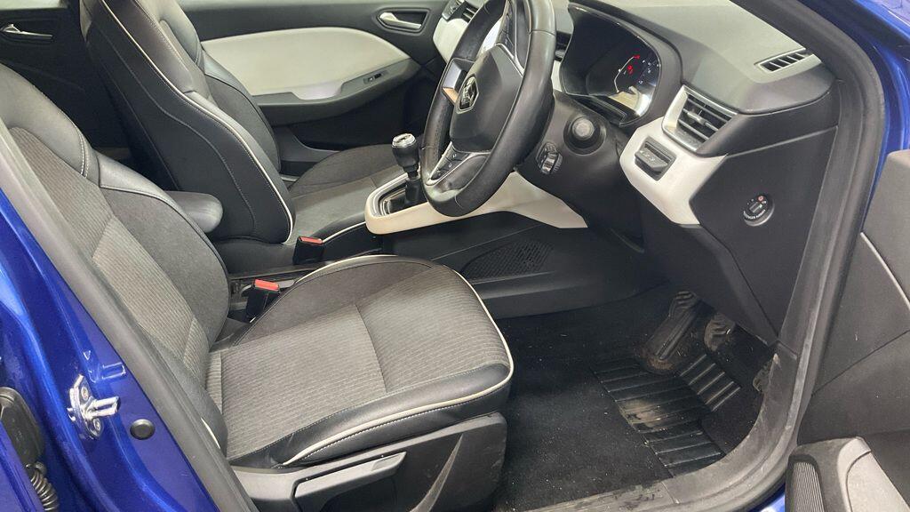 Used Renault Clio 2021 for sale - 76409082: Photo 8