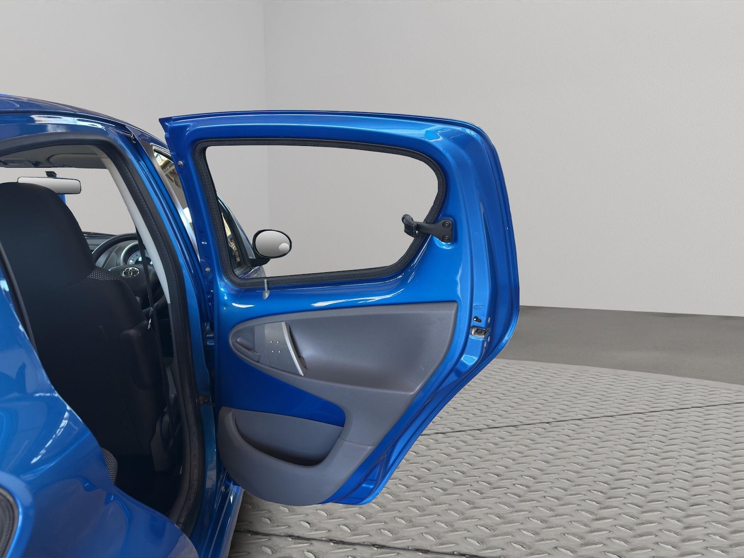 Used Toyota AYGO for sale - 78035058: Photo 37