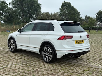 Used Volkswagen Tiguan 2016 for sale - 75714345: Photo