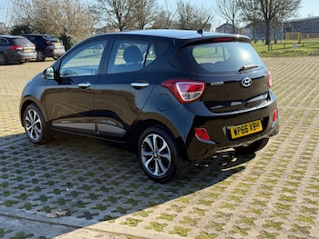 Used Hyundai i10 2016 for sale - 75178656: Photo