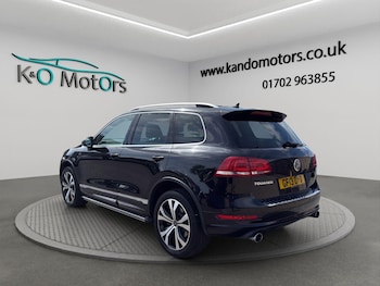 Used Volkswagen Touareg 2013 for sale - 78301853: Photo