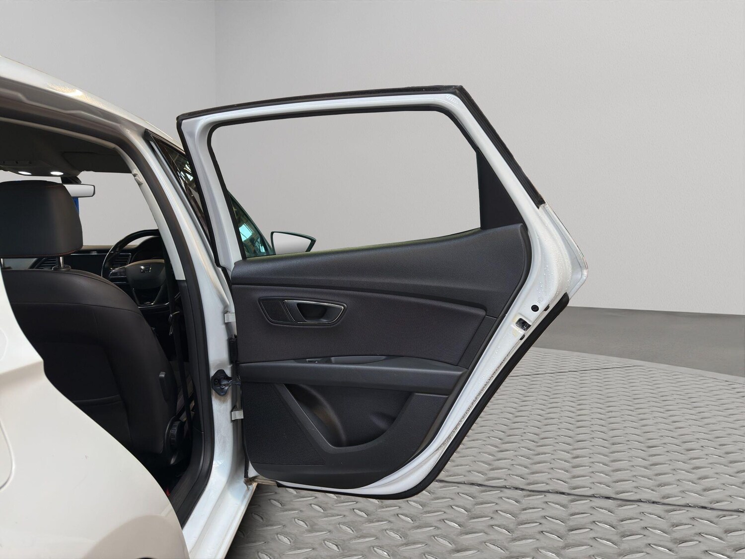 Used SEAT Leon 2018 for sale - 77484153: Photo 31