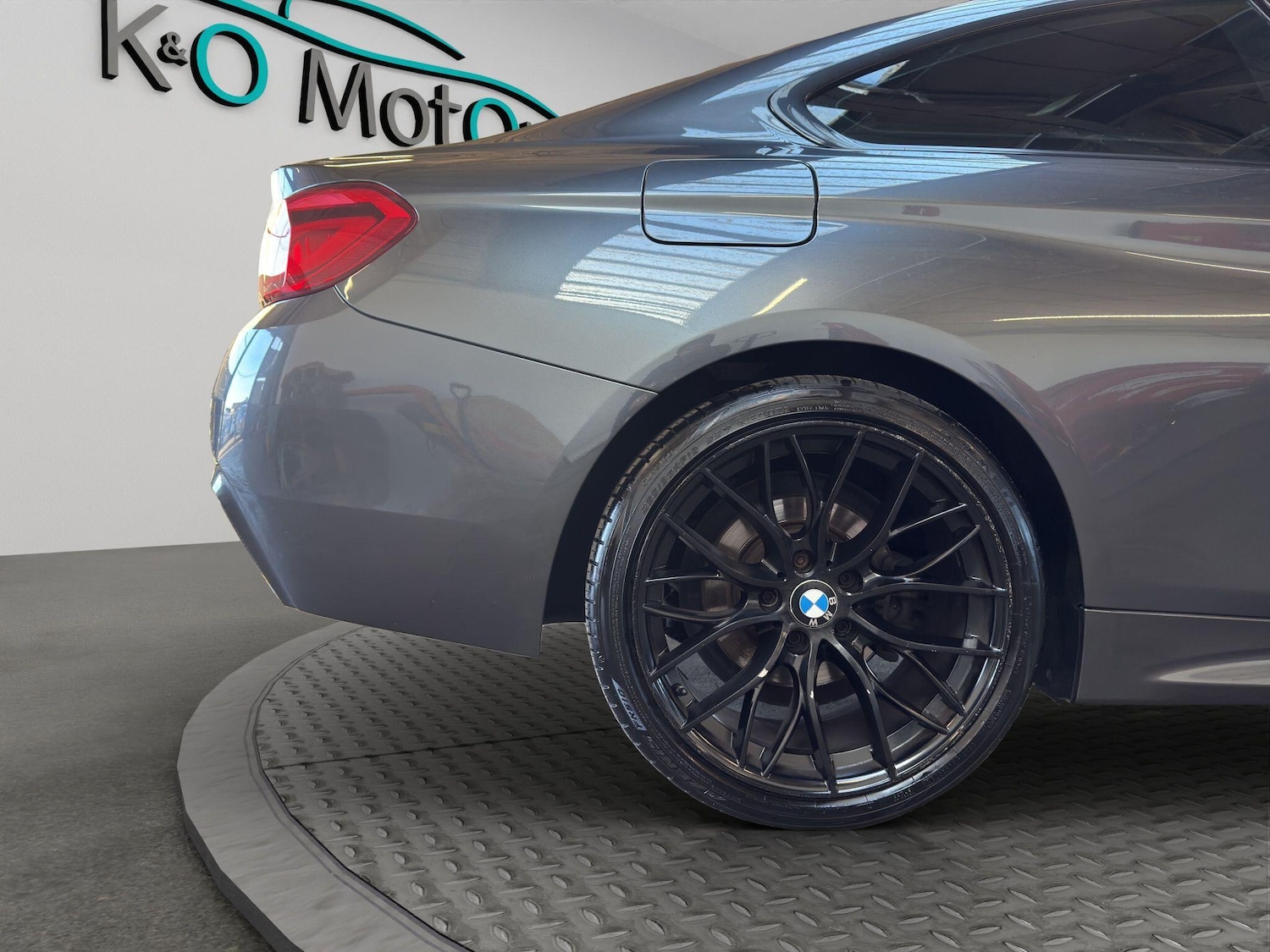 Used BMW 4 Series 2017 for sale - 76942651: Photo 26