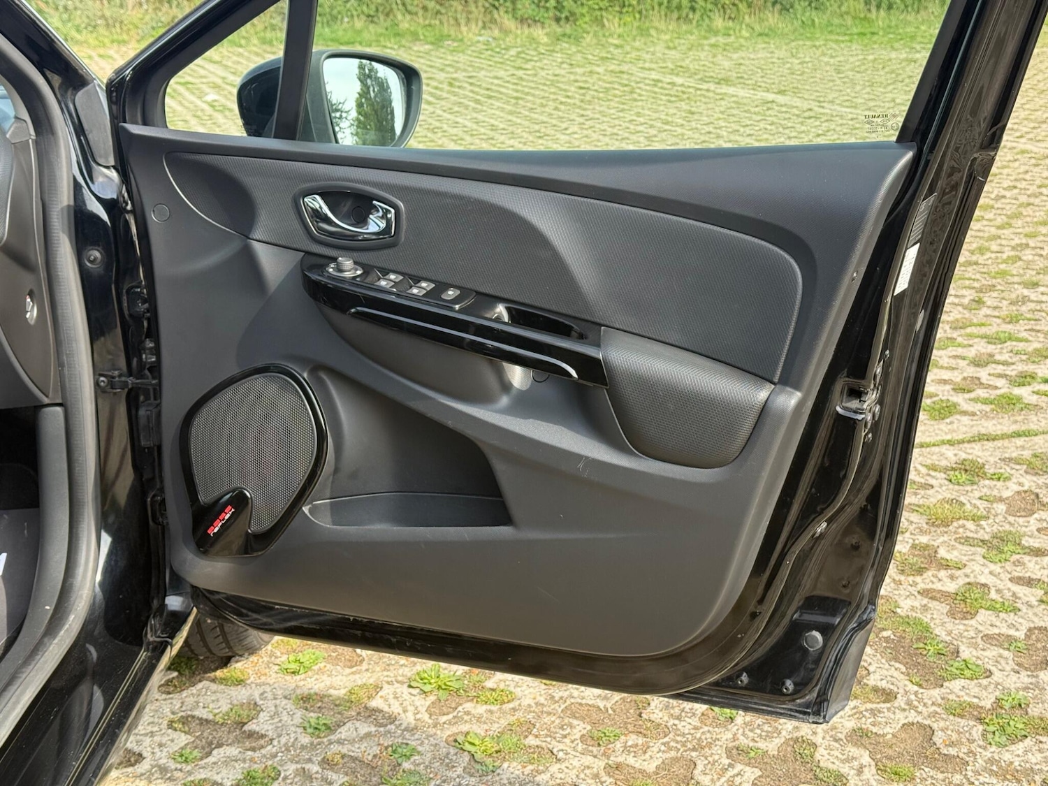 Vehicle 49