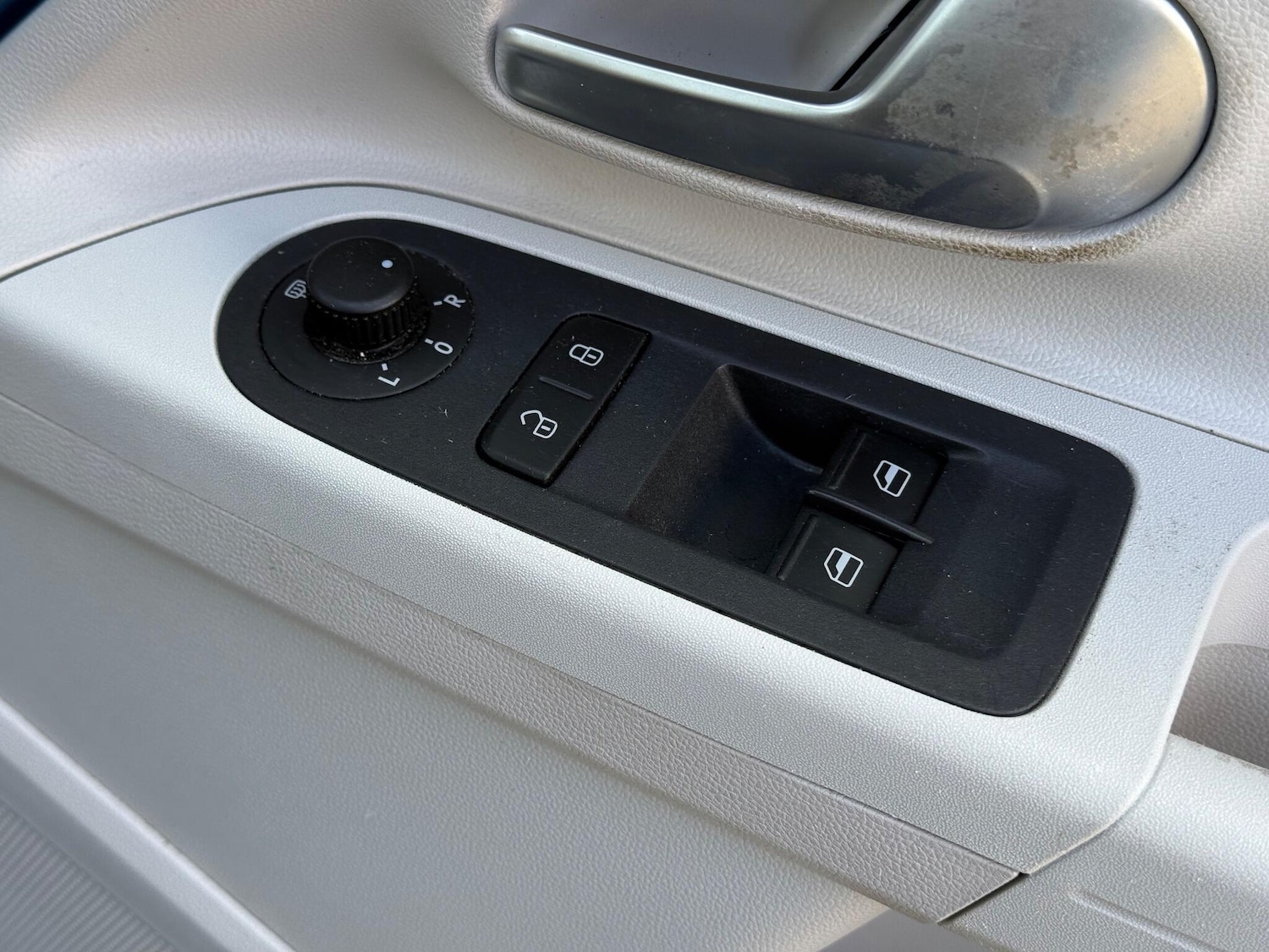 Used Volkswagen up! 2019 for sale - 76440734: Photo 33