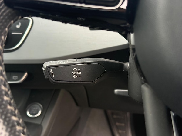 Used Audi A4 Avant 2017 for sale - 76259849: Photo 27