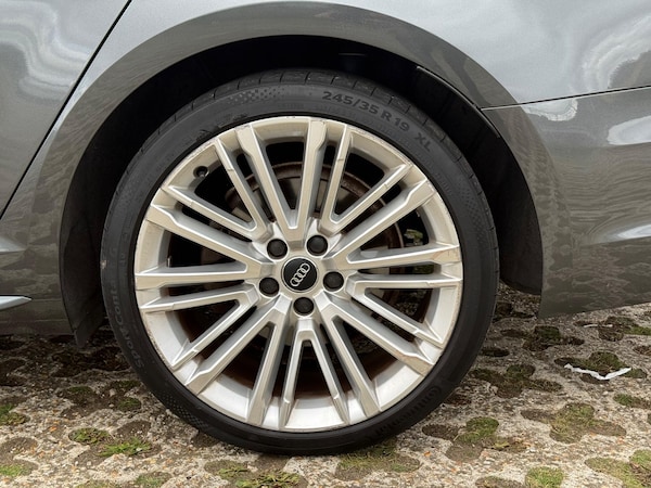 Used Audi A4 Avant 2017 for sale - 76259849: Photo 61