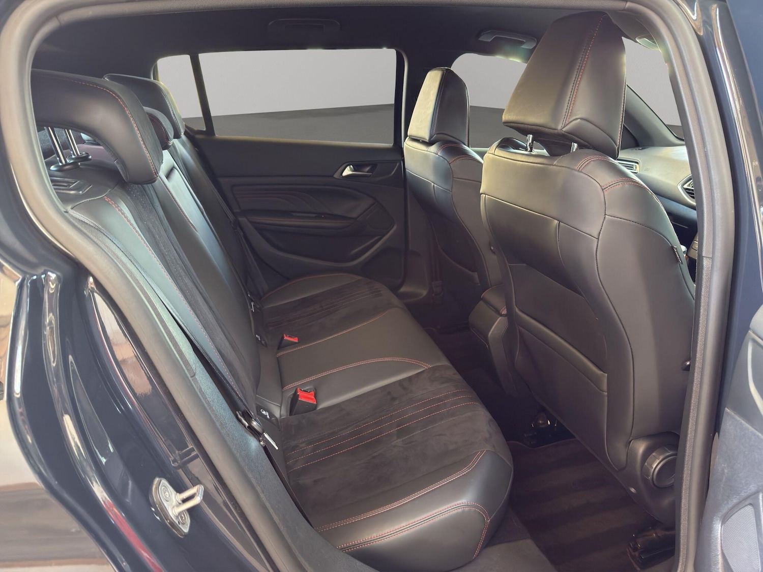 Used Peugeot 308 2016 for sale - 78034090: Photo 16